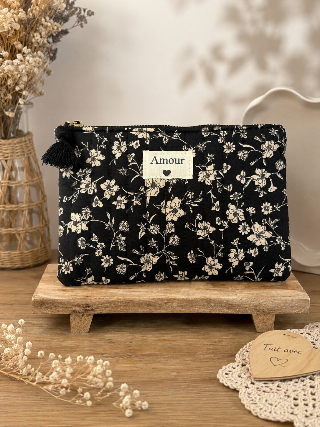 Pochette amour fleurie noir