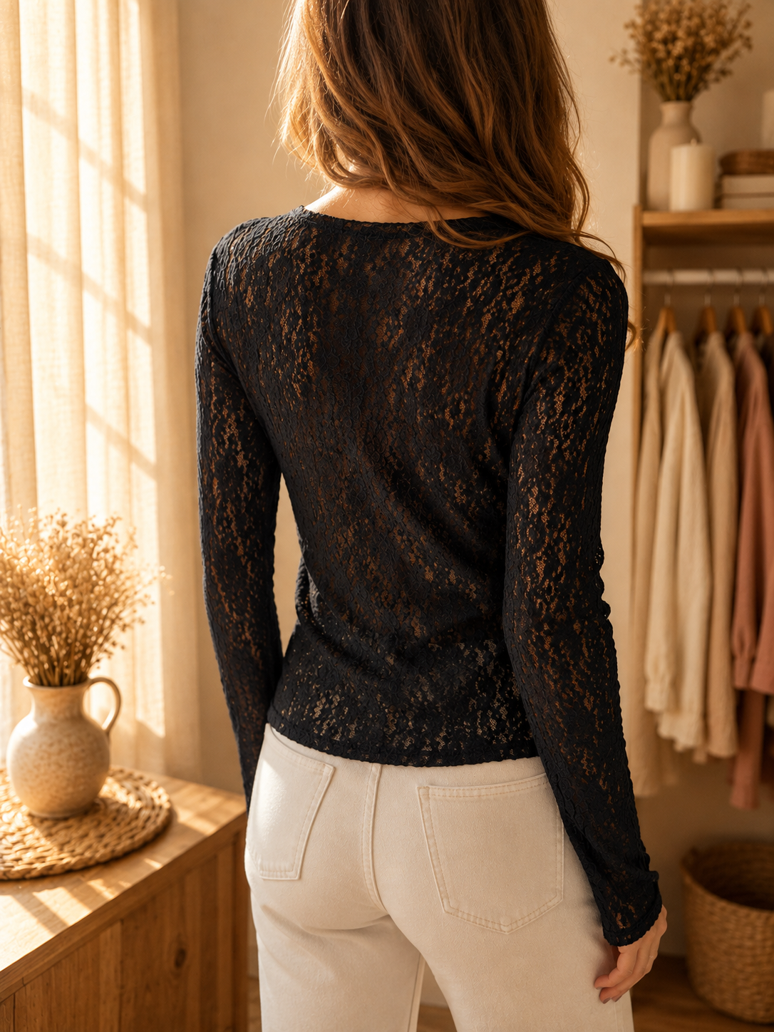 Top en dentelle noir