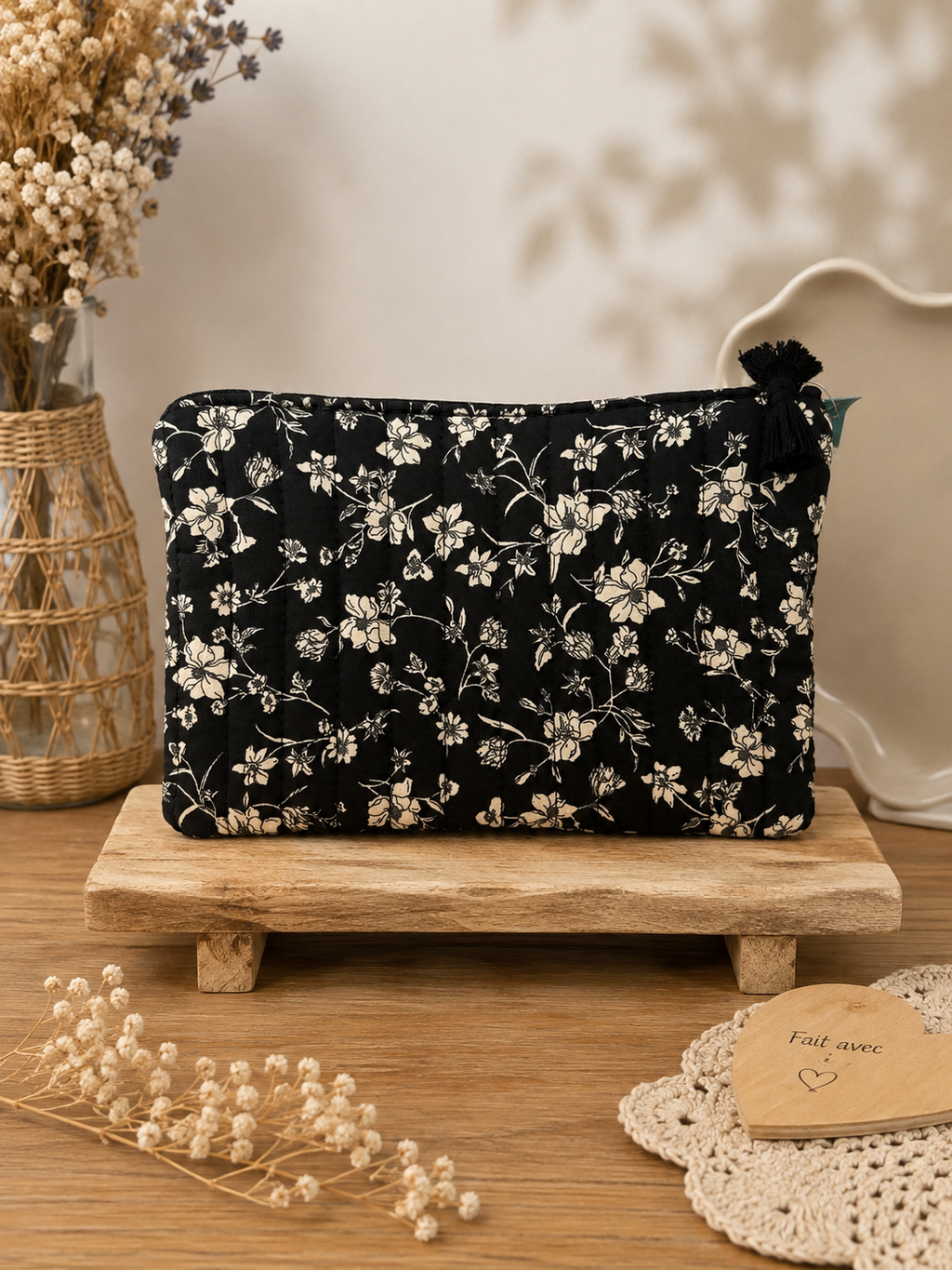 Pochette amour fleurie noir
