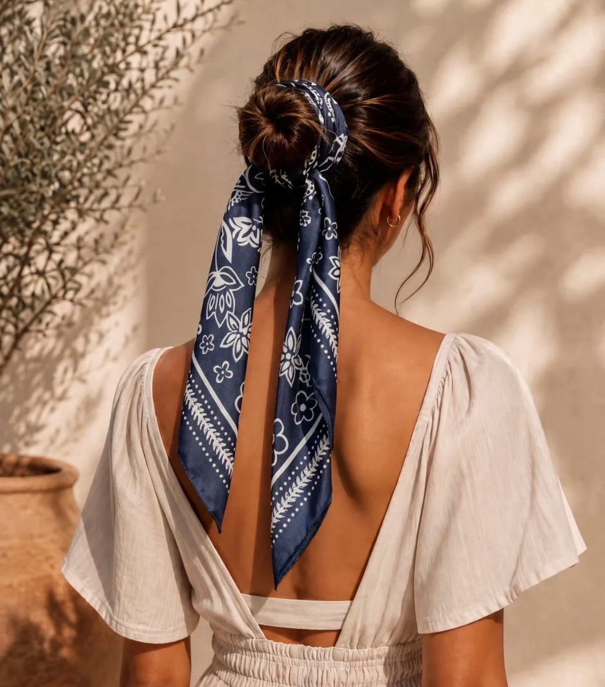 Foulard bleu nuit